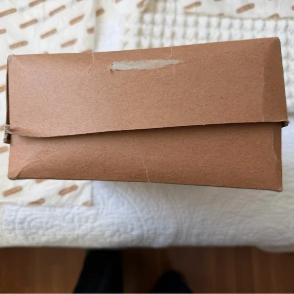 Coach vintage box and tissue paper for 4929 small full flap - Picture 3 of 11